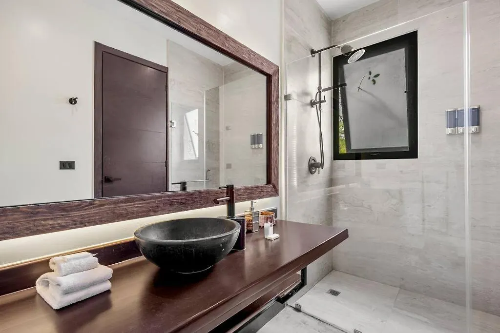1Min To Downtown Asana Premium W/ Pool & Concierge Apartment Tulum Mexico